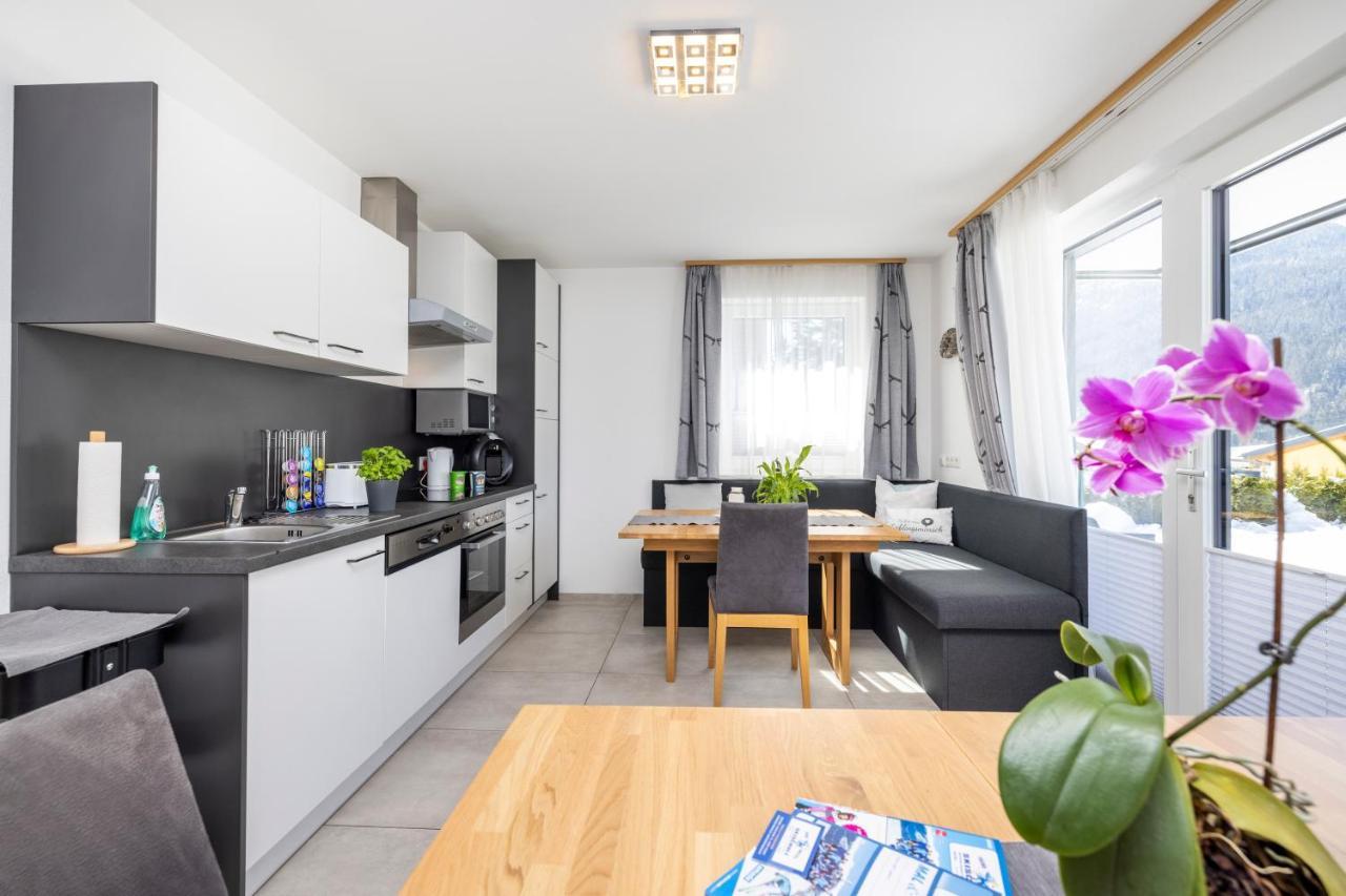 Fischis Alpen Appartements Flachau Eksteriør billede
